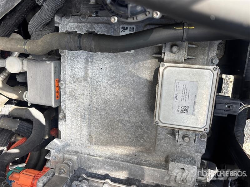 Ford Transit 350 Electric Cargo Van Панельні фургони