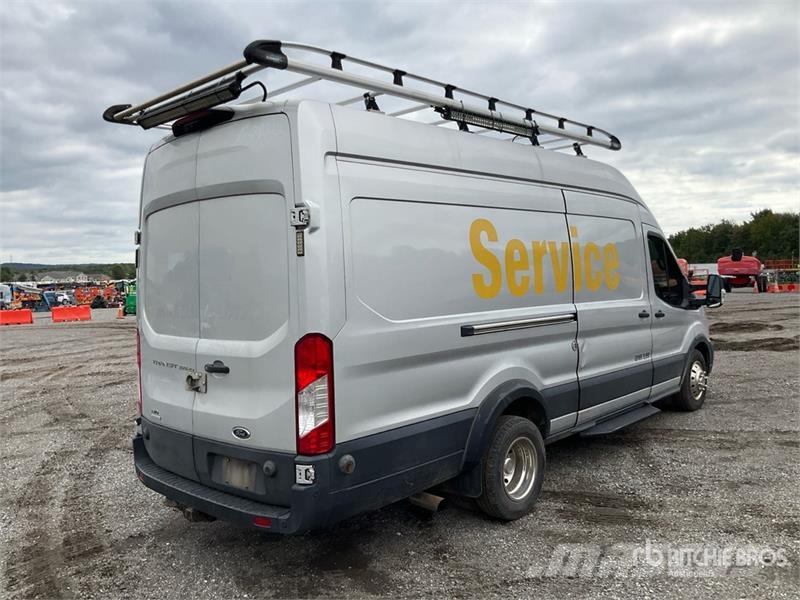 Ford Transit 350 HD Cargo Van Preču pārvadāšanas furgoni