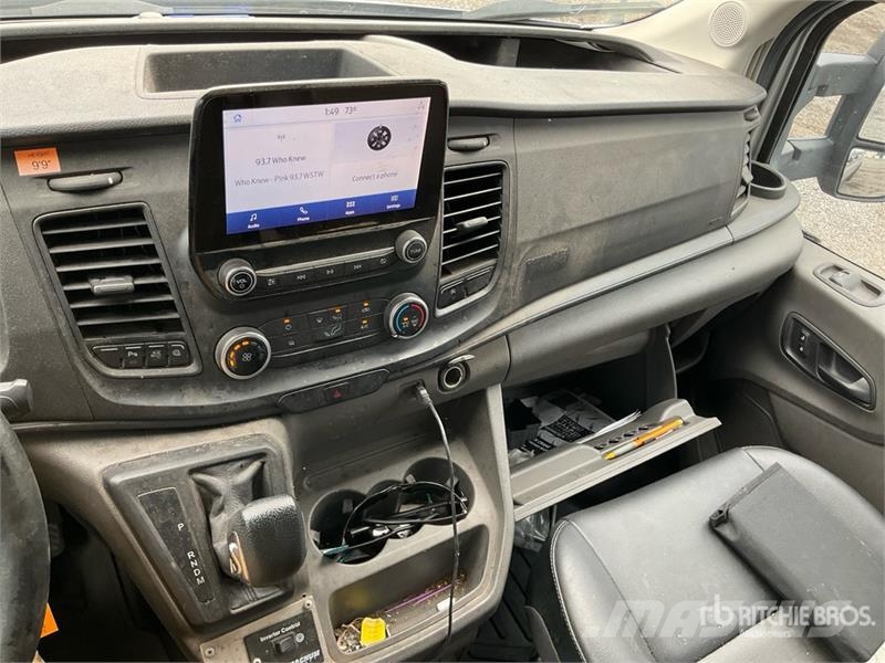 Ford Transit 350 HD Cargo Van Preču pārvadāšanas furgoni