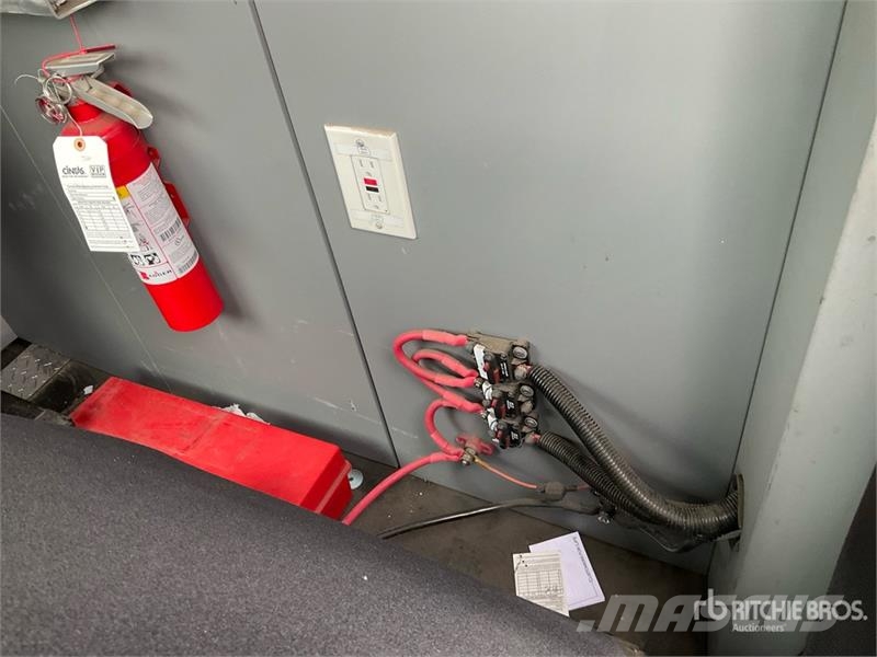 Ford Transit 350 HD Cargo Van Preču pārvadāšanas furgoni