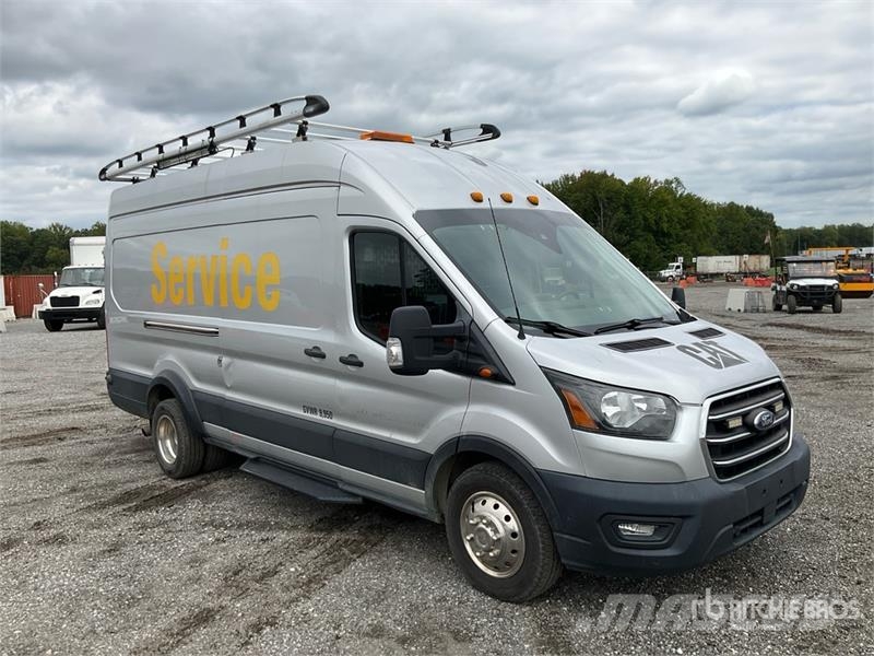 Ford Transit 350 HD Cargo Van Preču pārvadāšanas furgoni