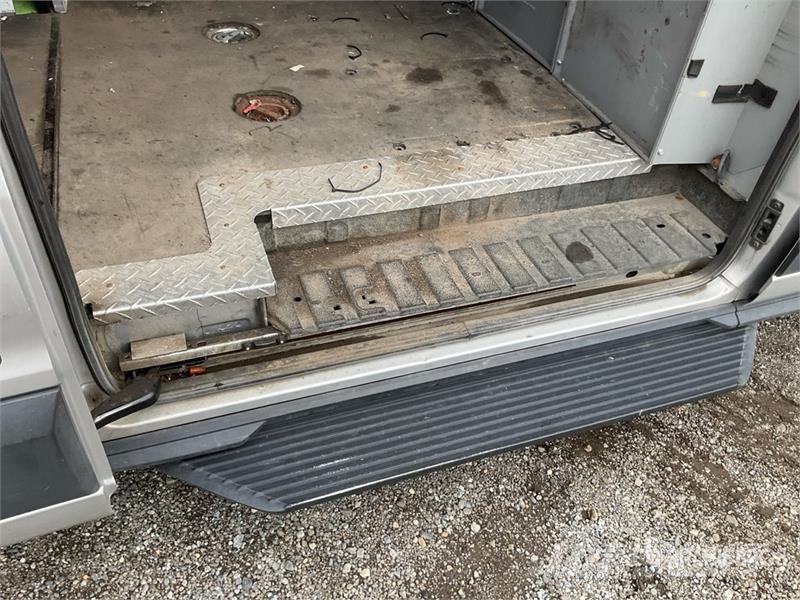 Ford Transit 350 HD Cargo Van Preču pārvadāšanas furgoni