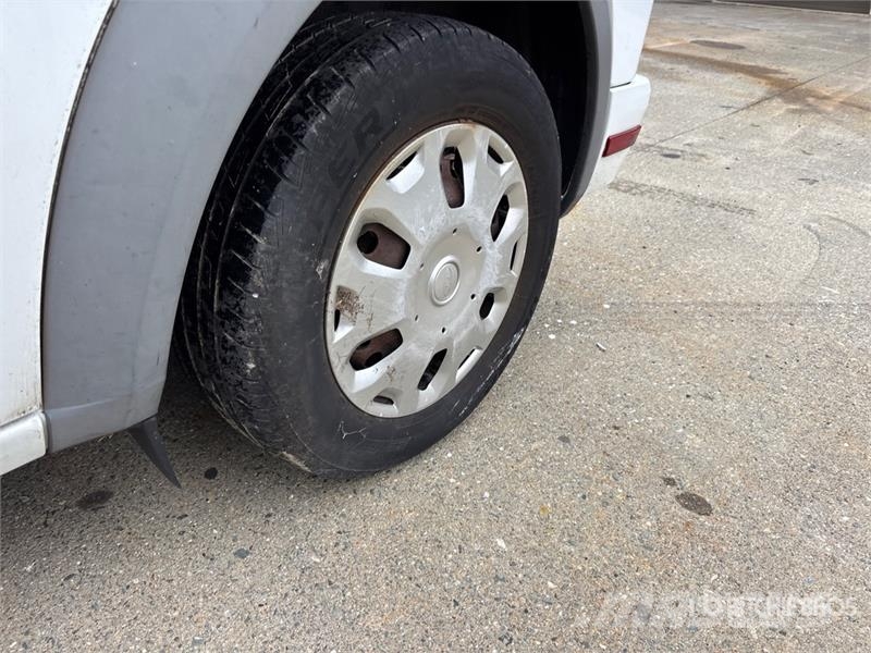 Ford Transit Connect Pakettiautot