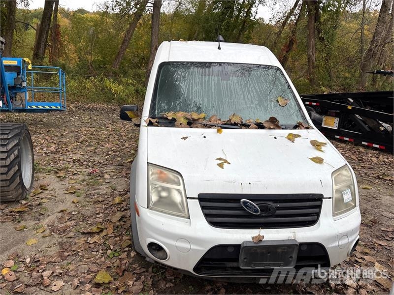 Ford Transit Connect Pakettiautot