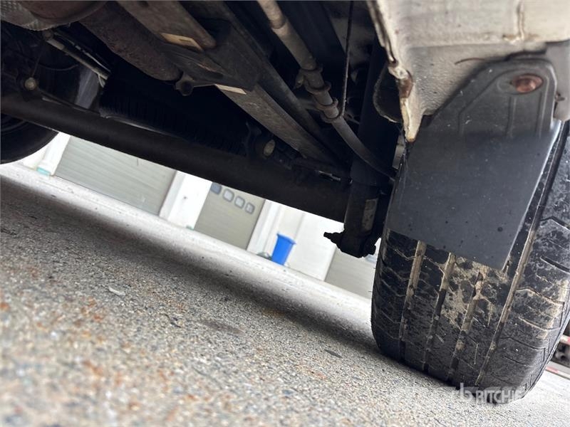 Ford Transit Connect Pakettiautot