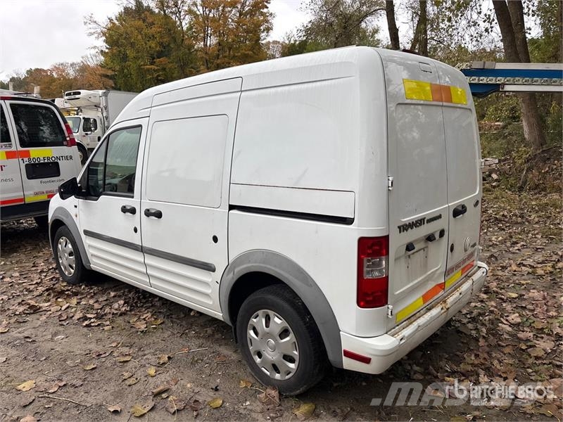 Ford Transit Connect Pakettiautot