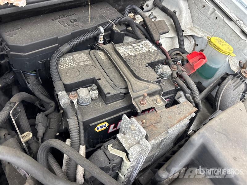 Ford Transit Connect Pakettiautot