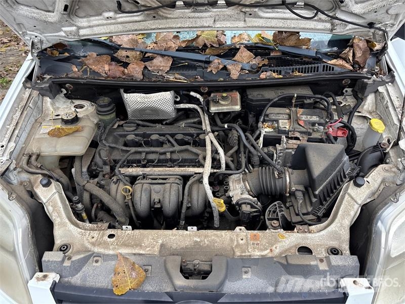 Ford Transit Connect Pakettiautot