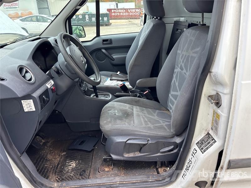 Ford Transit Connect Pakettiautot