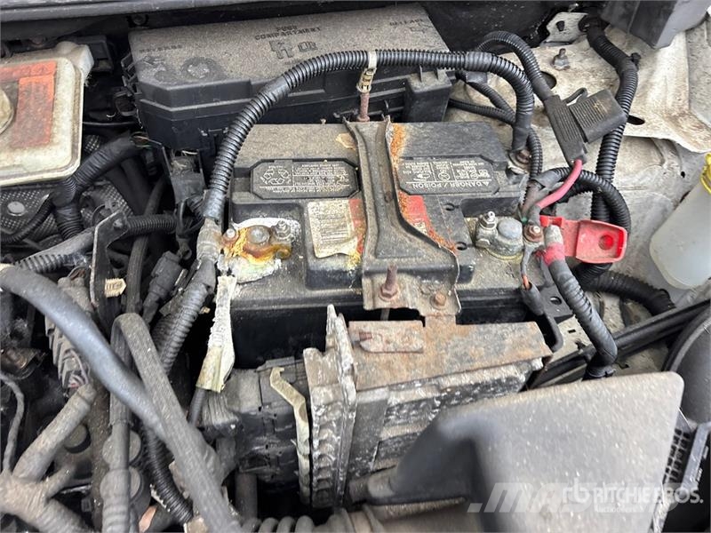Ford Transit Connect Pakettiautot