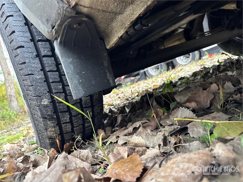 Ford Transit Connect Pakettiautot