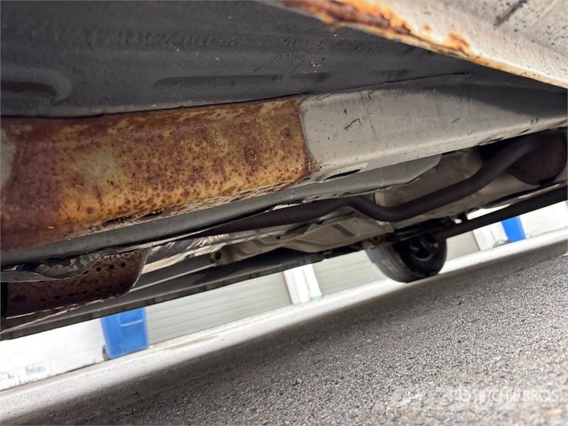 Ford Transit Connect Pakettiautot
