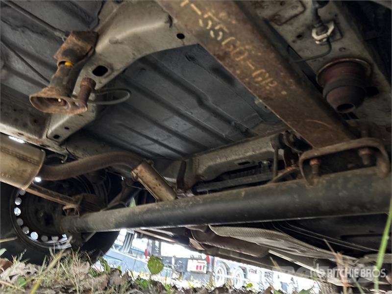 Ford Transit Connect Pakettiautot