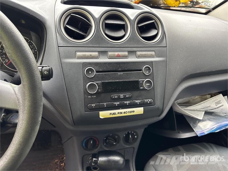 Ford Transit Connect Pakettiautot