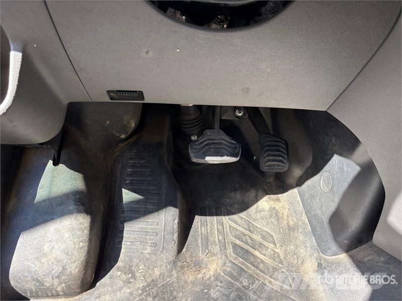 Ford Versalift VANTEL29NE-01 30 ft on  Ford Transit 350 Auto korvtõstukid