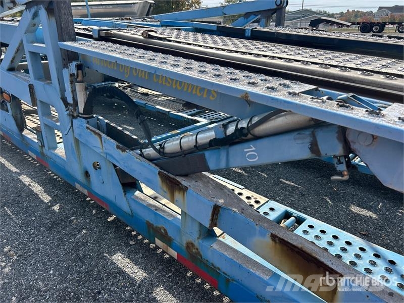 Freightliner 114SD 6x4 Car Carrier Truck Avtotransporterji