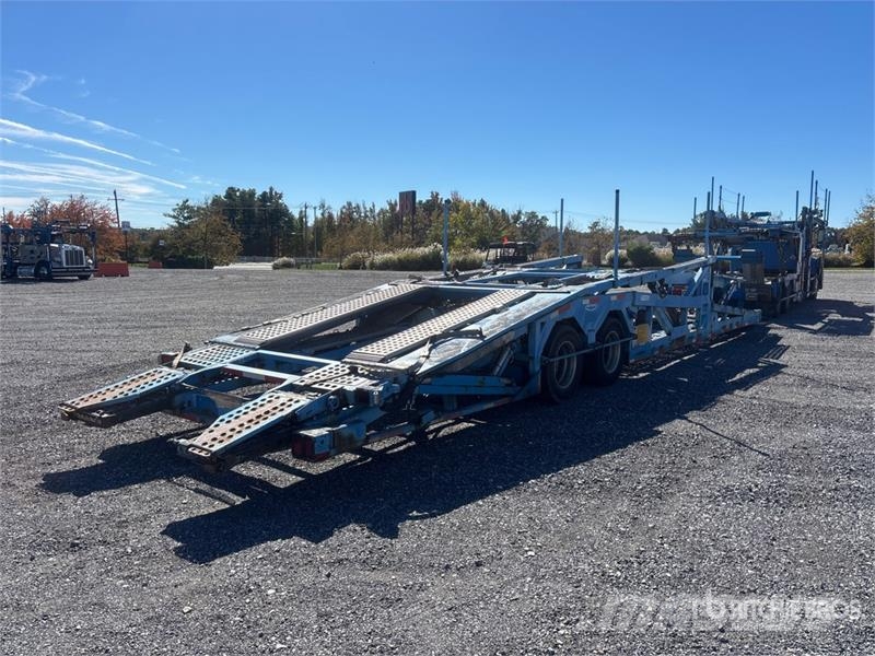 Freightliner 114SD 6x4 Car Carrier Truck Автовозы