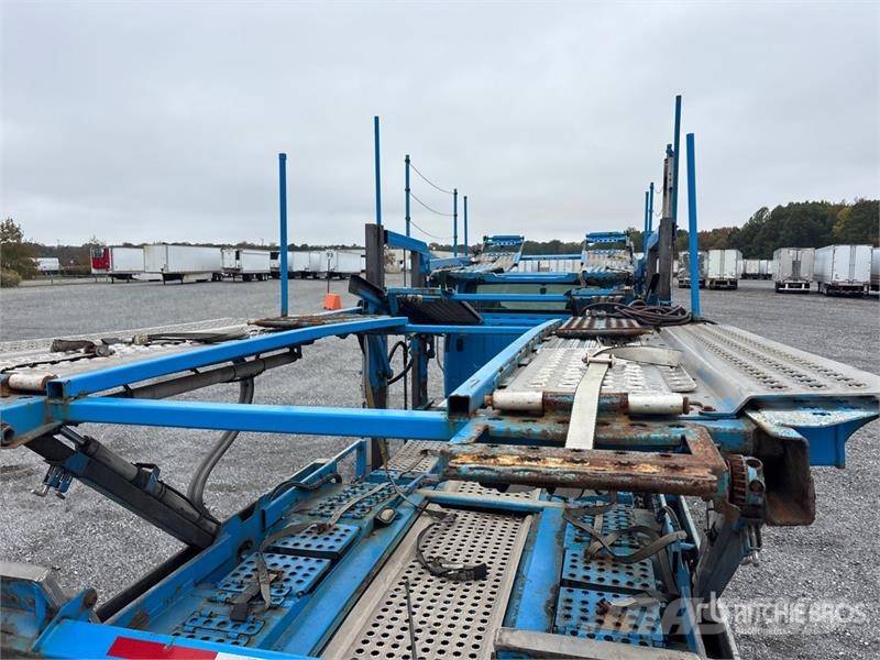 Freightliner 114SD 6x4 Car Carrier Truck Autotransporter