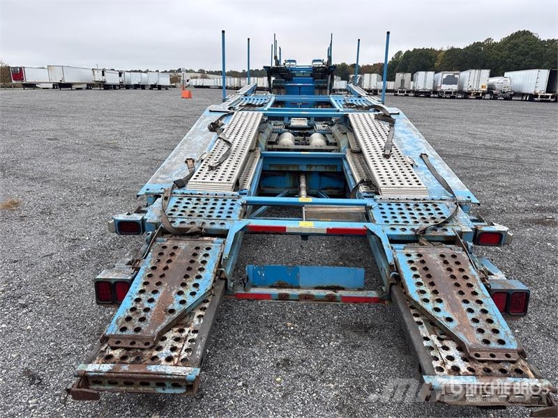 Freightliner 114SD 6x4 Car Carrier Truck Autotransporter