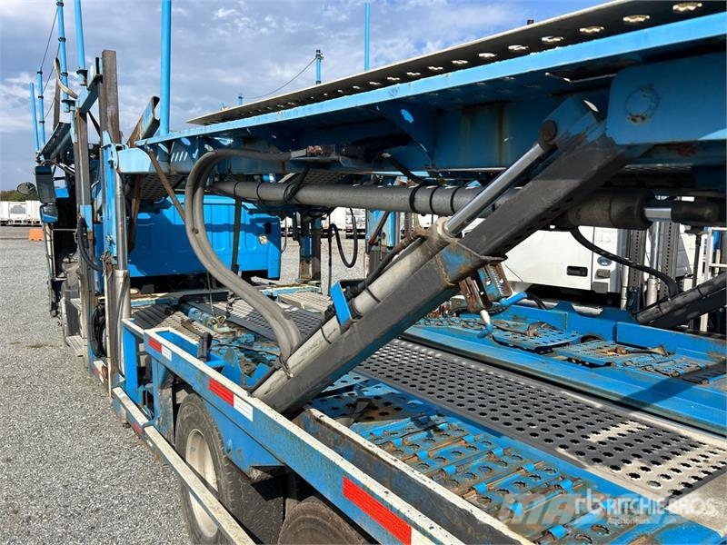 Freightliner 114SD 6x4 Car Carrier Truck Avtotransporterji