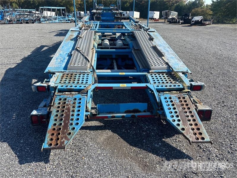 Freightliner 114SD 6x4 Car Carrier Truck Avtotransporterji