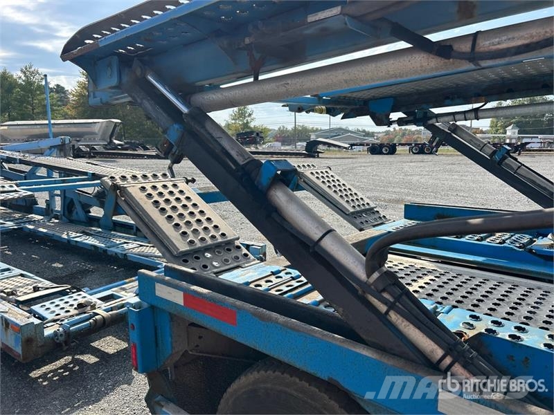 Freightliner 114SD 6x4 Car Carrier Truck Avtotransporterji