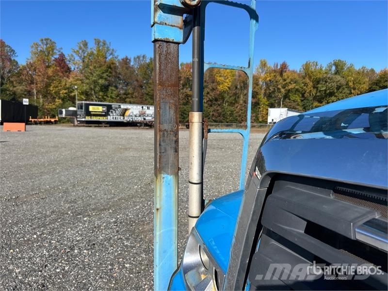 Freightliner 114SD 6x4 Car Carrier Truck Camiones portacoches