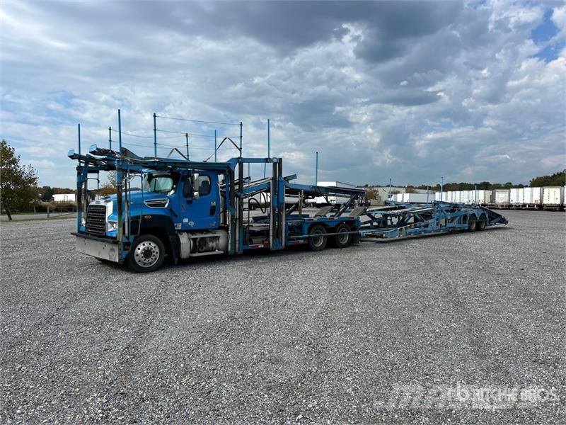 Freightliner 114SD 6x4 Car Carrier Truck Avtotransporterji