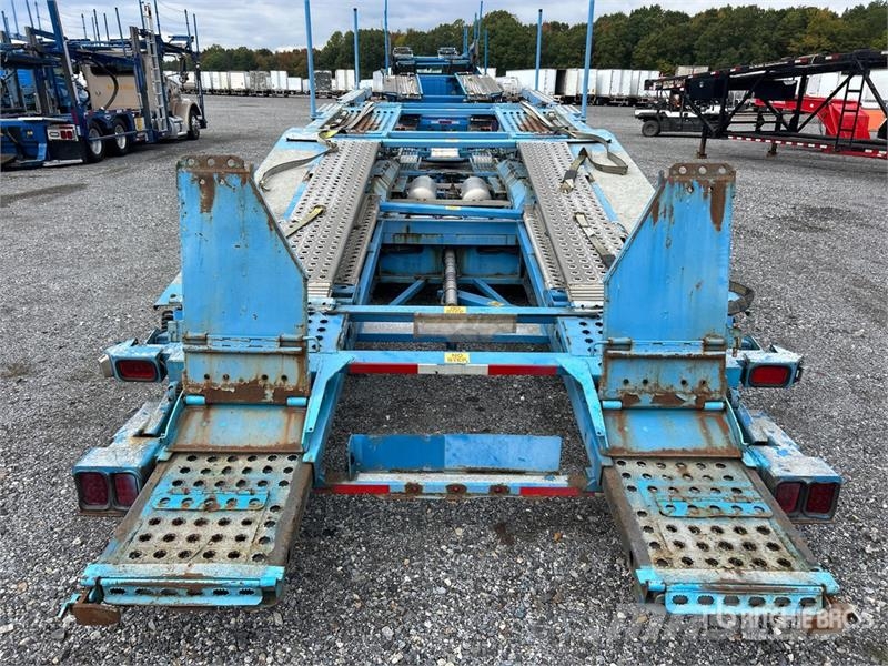 Freightliner 114SD 6x4 Car Carrier Truck Camion porte engin