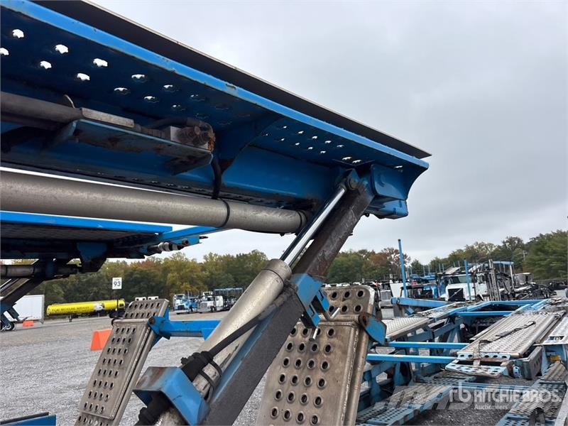 Freightliner 114SD 6x4 Car Carrier Truck Autotransporter