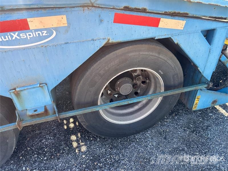 Freightliner 114SD 6x4 Car Carrier Truck Avtotransporterji