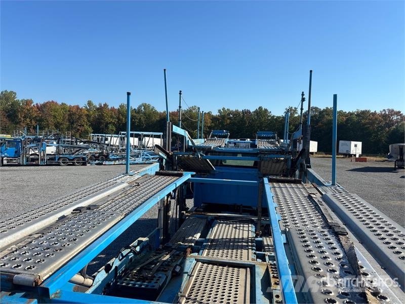 Freightliner 114SD 6x4 Car Carrier Truck Avtotransporterji