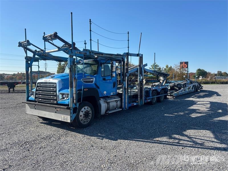 Freightliner 114SD 6x4 Car Carrier Truck Avtotransporterji