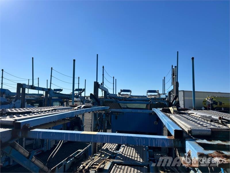 Freightliner 114SD 6x4 Car Carrier Truck Camiones portacoches