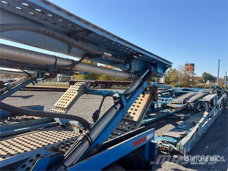 Freightliner 114SD 6x4 Car Carrier Truck Avtotransporterji