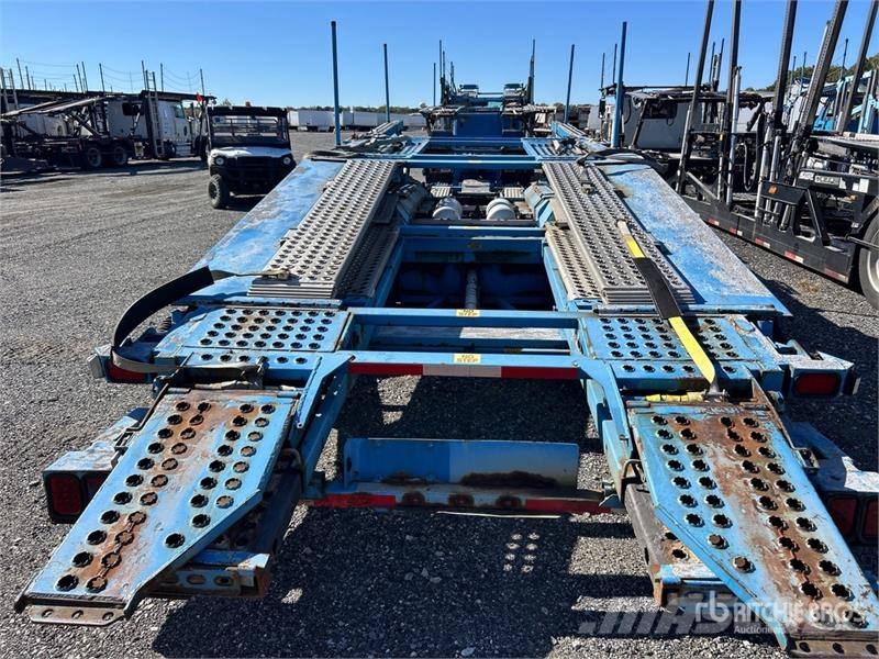 Freightliner 114SD 6x4 Car Carrier Truck 運輸車輛