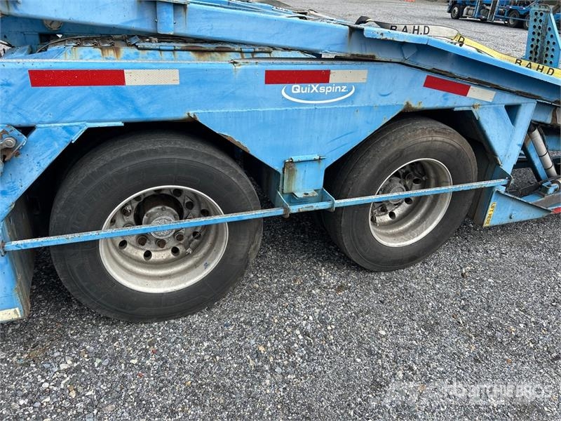 Freightliner 114SD 6x4 Car Carrier Truck Camion porte engin