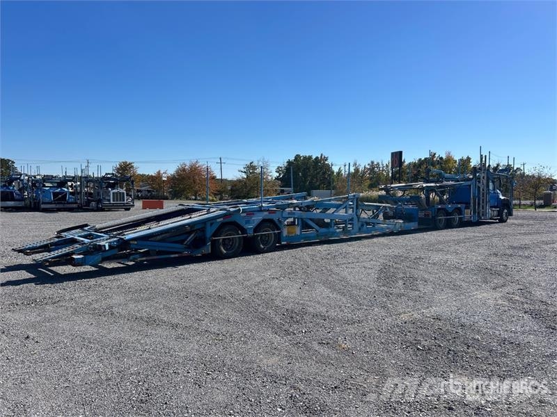 Freightliner 114SD 6x4 Car Carrier Truck 運輸車輛