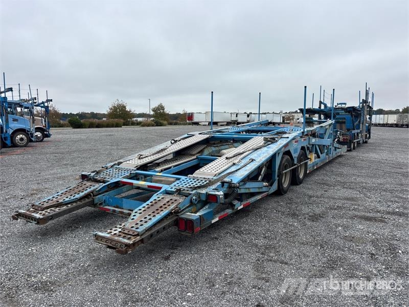 Freightliner 114SD 6x4 Car Carrier Truck Autotransporter