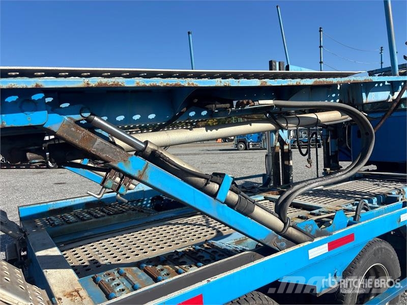 Freightliner 114SD 6x4 Car Carrier Truck Avtotransporterji