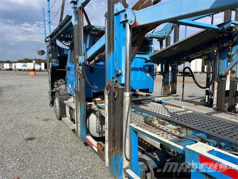 Freightliner 114SD 6x4 Car Carrier Truck Avtotransporterji