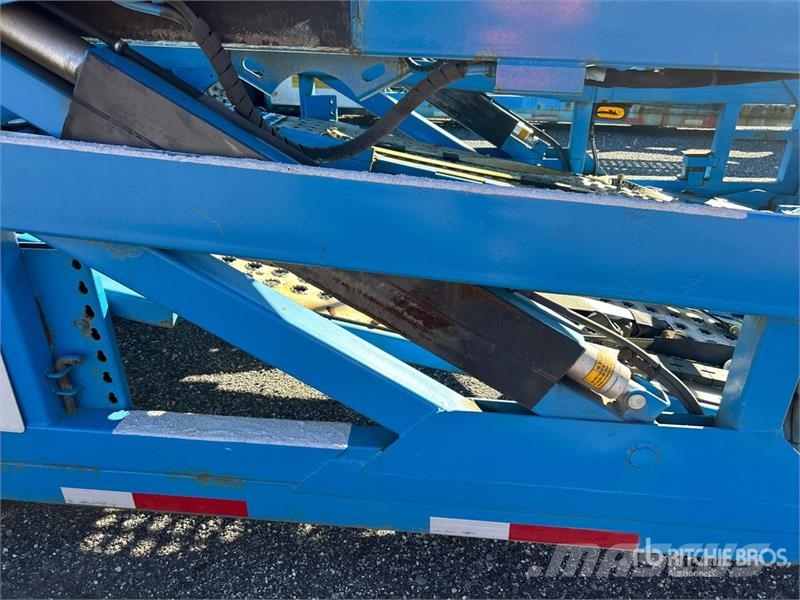 Freightliner 114SD 6x4 Car Carrier Truck Camiones portacoches
