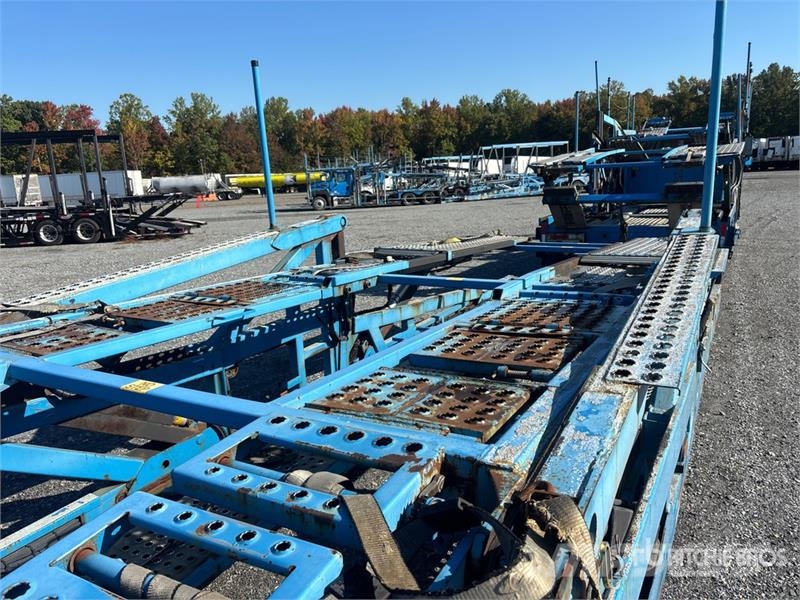 Freightliner 114SD 6x4 Car Carrier Truck Avtotransporterji