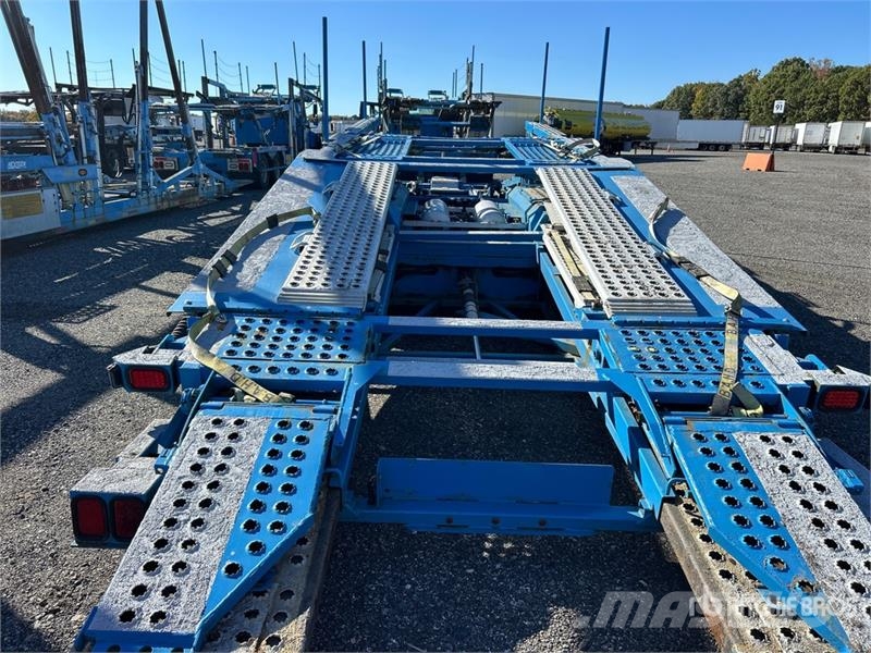 Freightliner 114SD 6x4 Car Carrier Truck Camiones portacoches