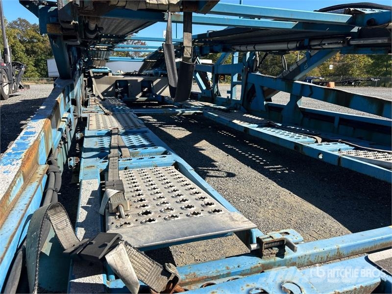 Freightliner 114SD 6x4 Car Carrier Truck 運輸車輛