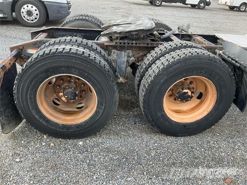 Freightliner 6x4 T/A Day Cab Truck Tractor Trekkers