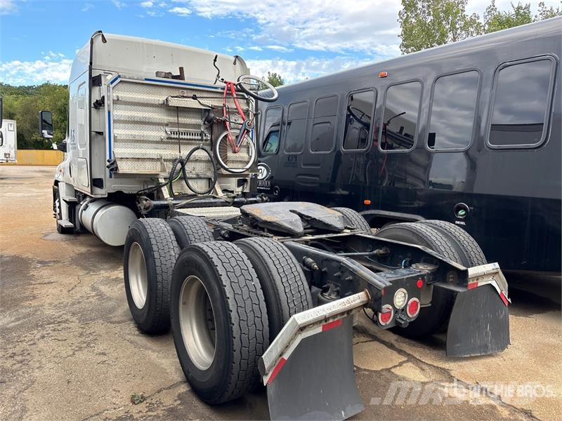 Freightliner Cascadia 125 Naudoti vilkikai