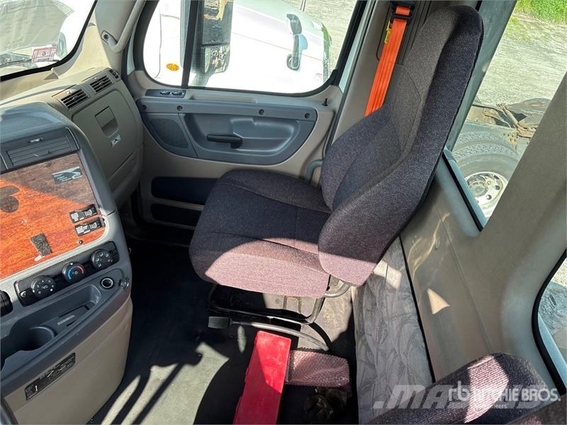 Freightliner Cascadia 125 Tegljači