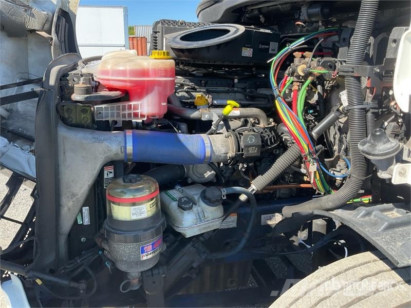 Freightliner Cascadia 116 Tractor Units