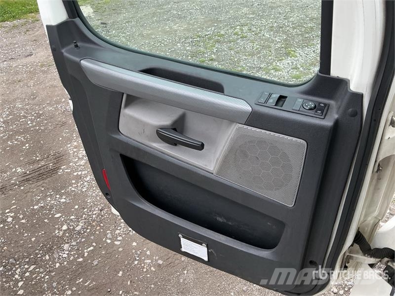 Freightliner Cascadia 126 وحدات الجر